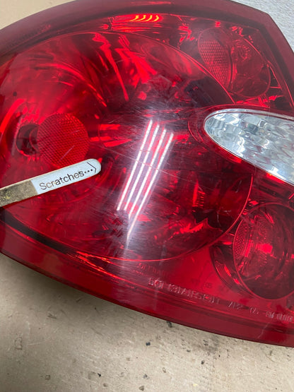 2005 to 2009 Buick Lacrosse Left Driver LH Side Tail Light AF5101 LK3