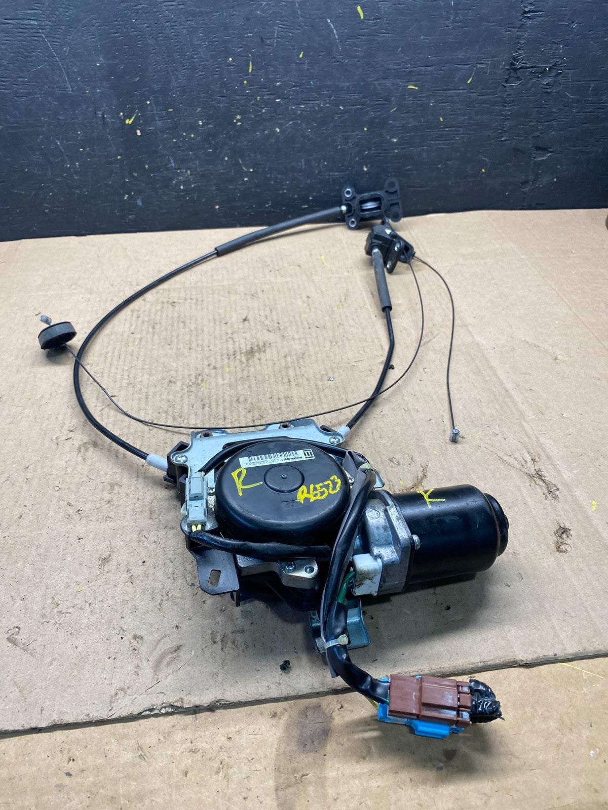 2005 - 2010 Honda Odyssey Rear Right Sliding Door Lock Actuator Motor R6523 DG1