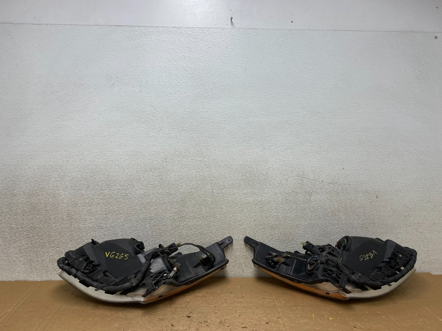 Sedan 2010 2011 2012 Nissan Altima Headlights Halogen Left+Right Side V6265 DW12