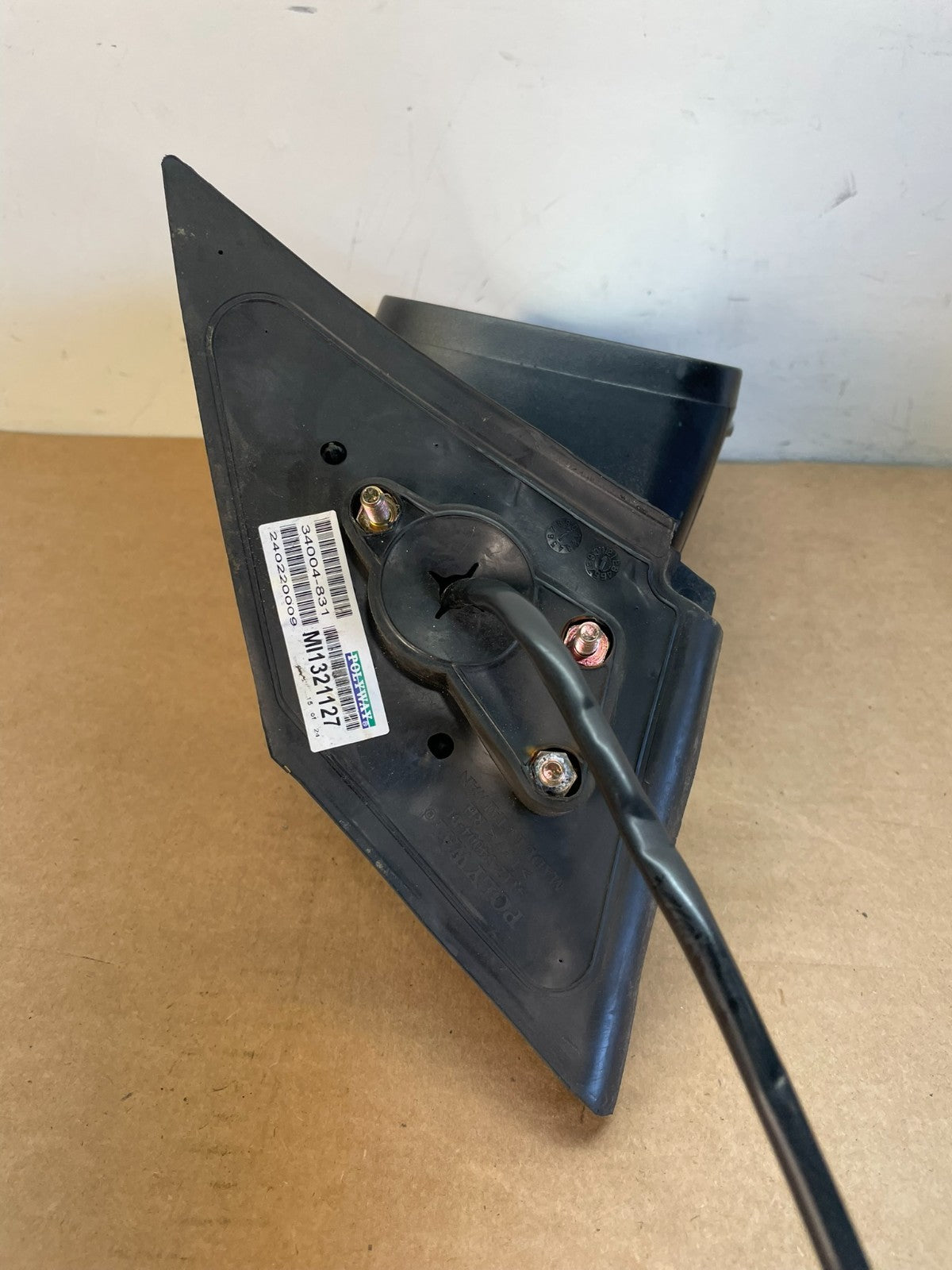 2004-2012 Mitsubishi Galant Right passenger RH View Door Mirror af8613 DG4