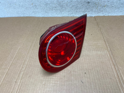 2004 2005 2006 Kia Amanti Right Passenger Side Tail Light Inner AI3764 LK2