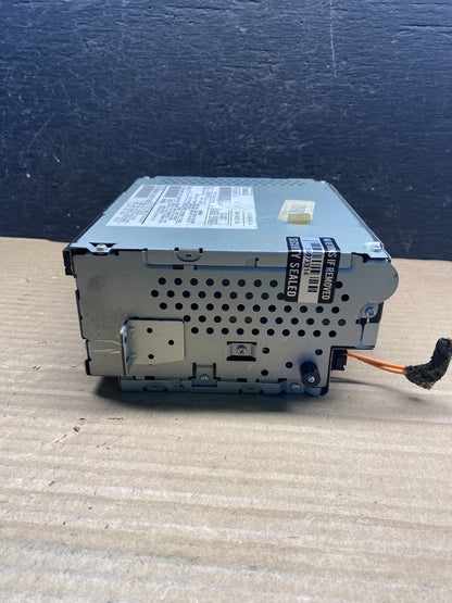 08-10 VOLVO 70 07-09 80 SERIES RADIO AM-FM STEREO MP3 PLAYER 31260541 AF3897 PS1