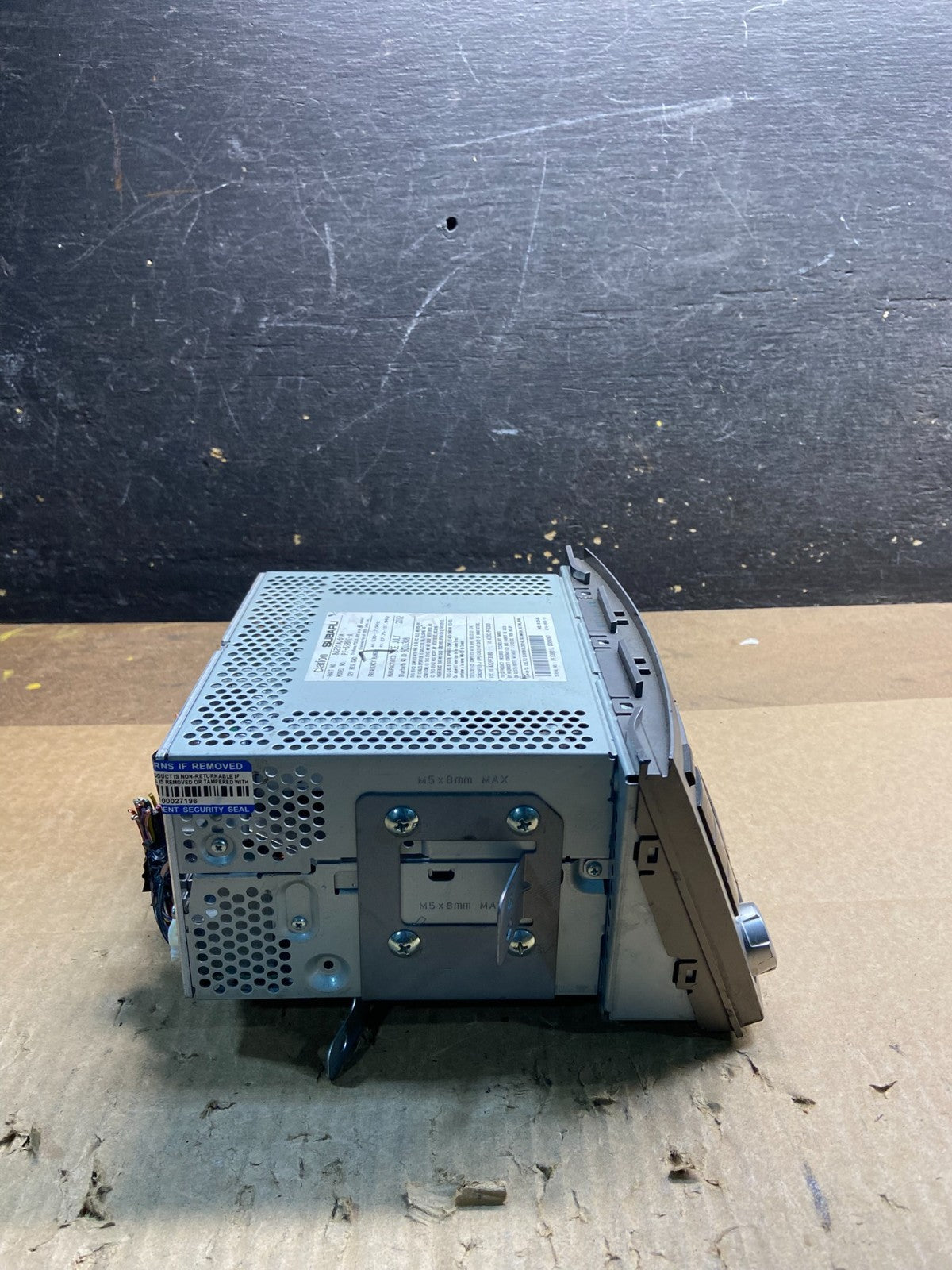 2010 - 2014 Subaru Outback Radio AM/FM CD Player mp3 Audio Y7491 DG2