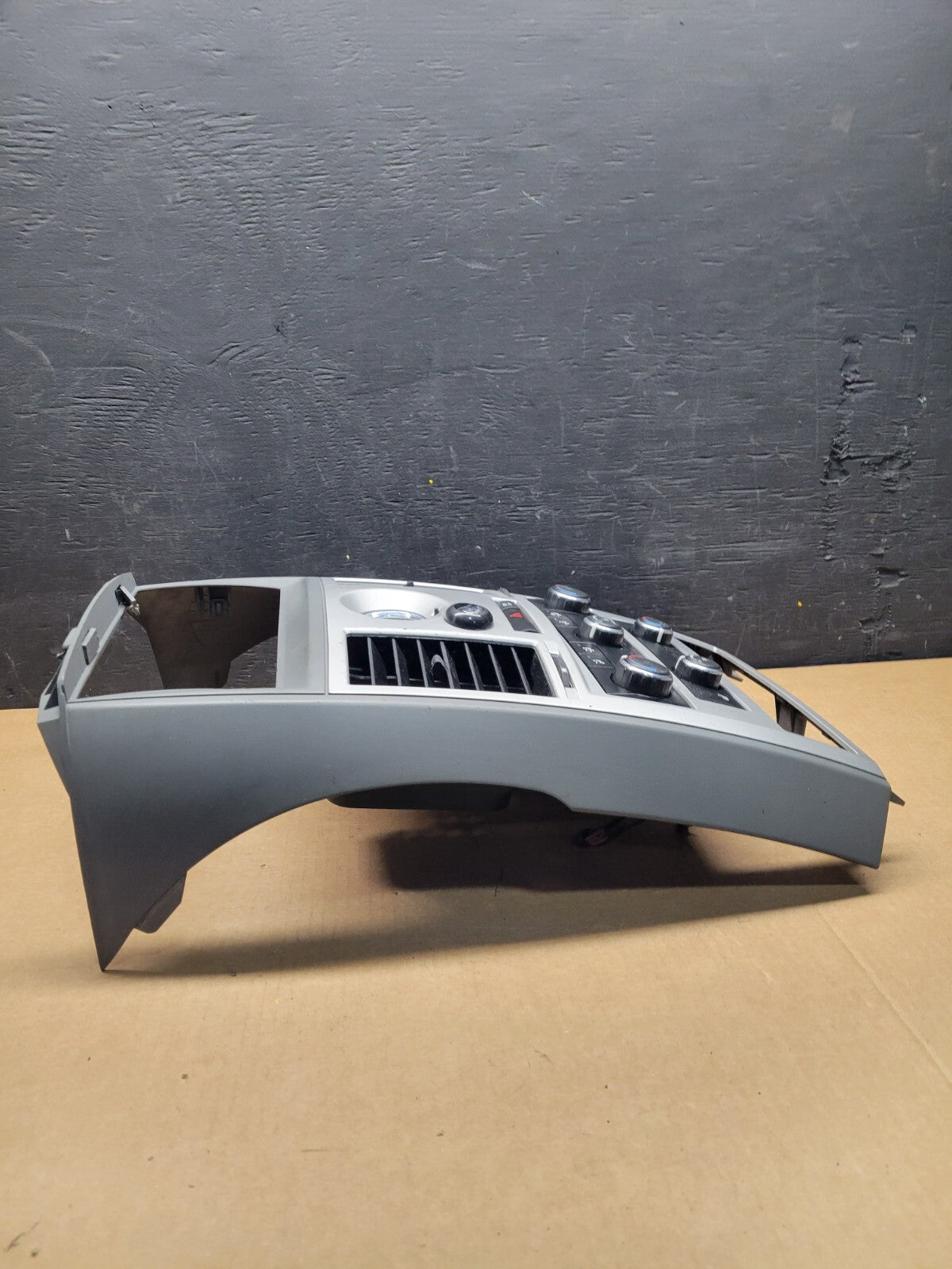2008 - 2010 Dodge Grand Caravan Radio Bezel Climate Control Heat AC Heater H16954