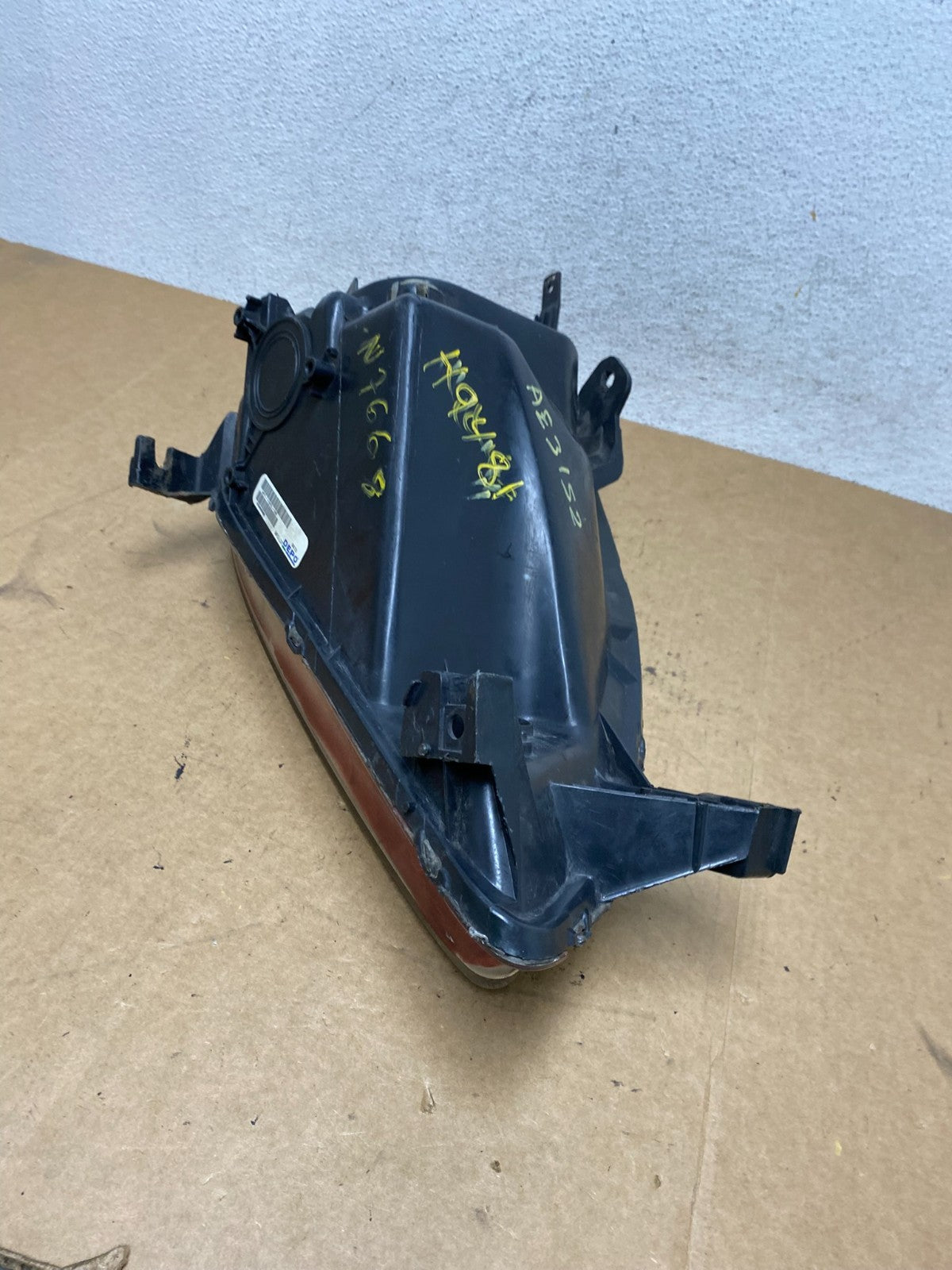 2002 to 2004 Honda Crv Cr-v Left Driver Halogen Headlight DEPO AE3152 DW7