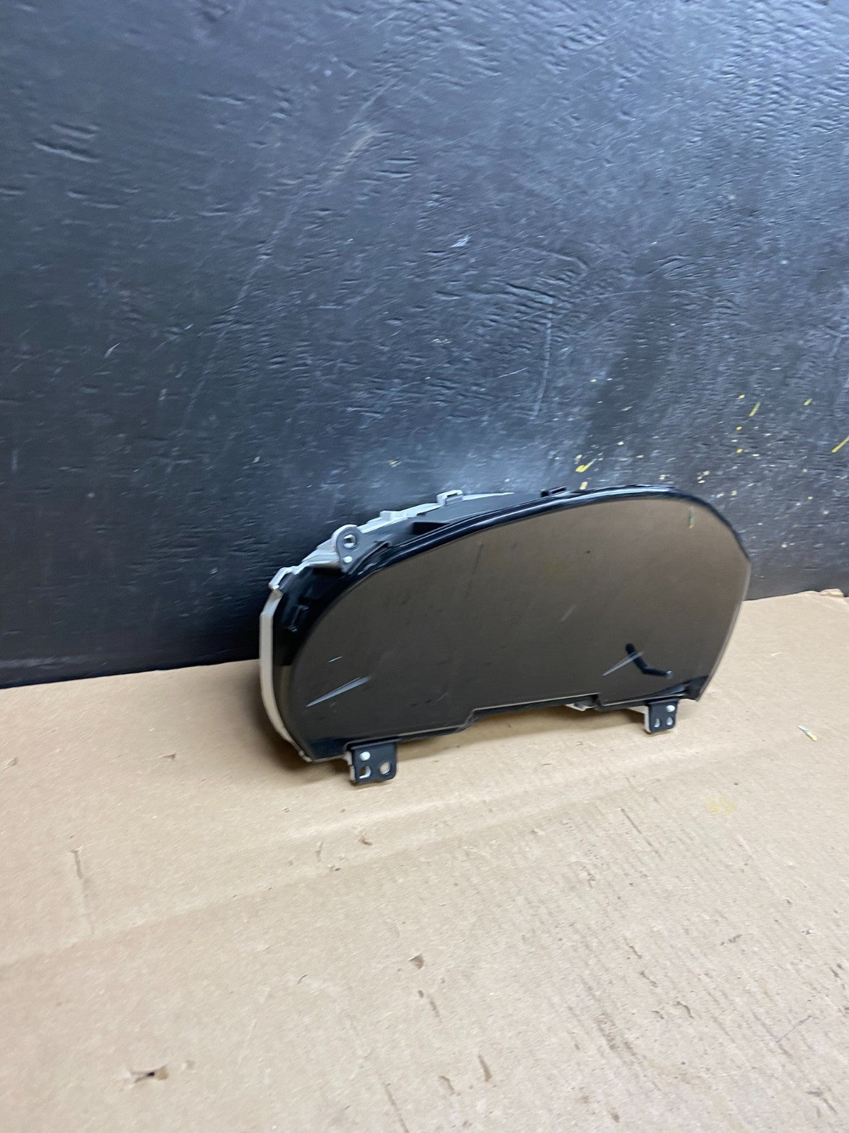 2008 to 2011 Toyota Highlander Speedometer Insrument Gauge Cluster T4573 DG1
