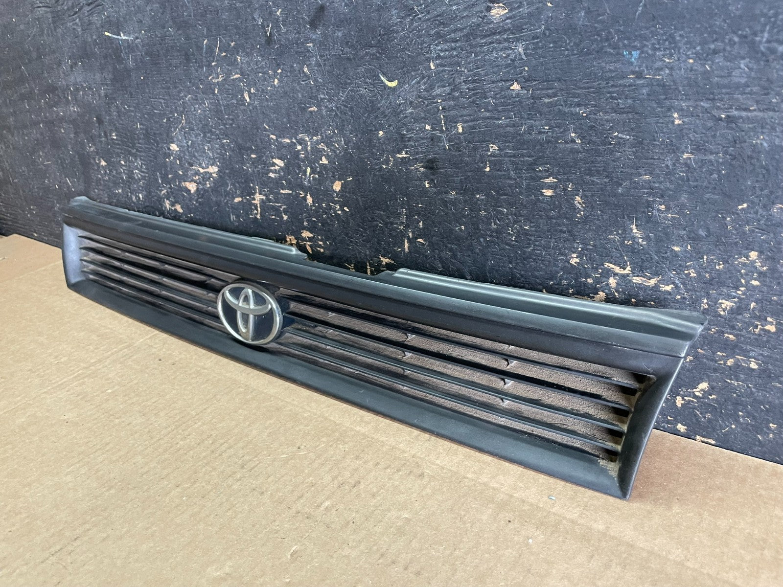 1991 Toyota Corolla Front Upper Grill Grille Oem AA8956 DG2