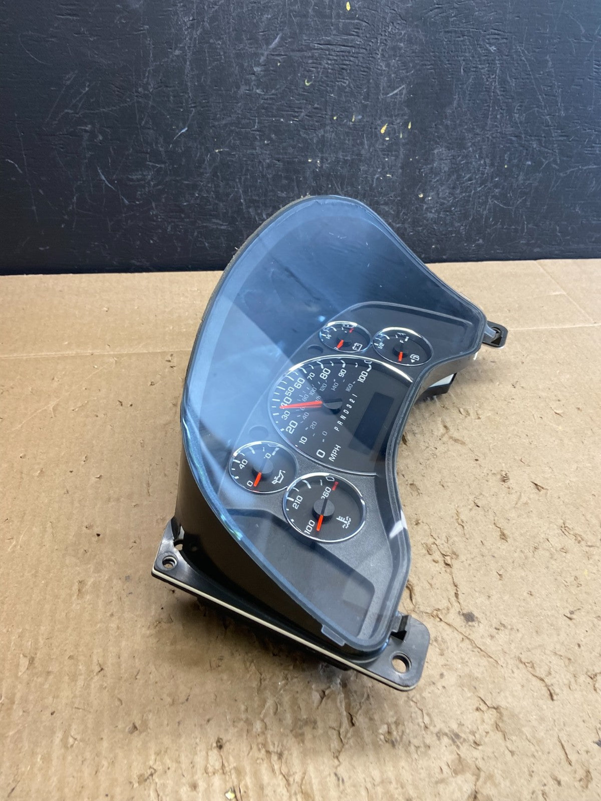 2010 - 2012 Chevrolet Express 2500 3500 Speedometer Cluster Gauge AC9246 DG2