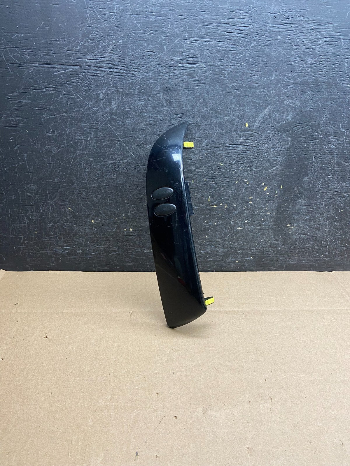 2004 to 2010 Toyota Sienna Switch Key Light Indicator Bezel Trim AI6251 DG0