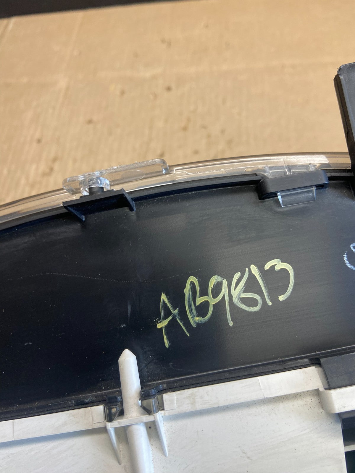 2001 to 2003 Ford Explorer Speedometer Cluster Gauge Oem AB9813 DG9