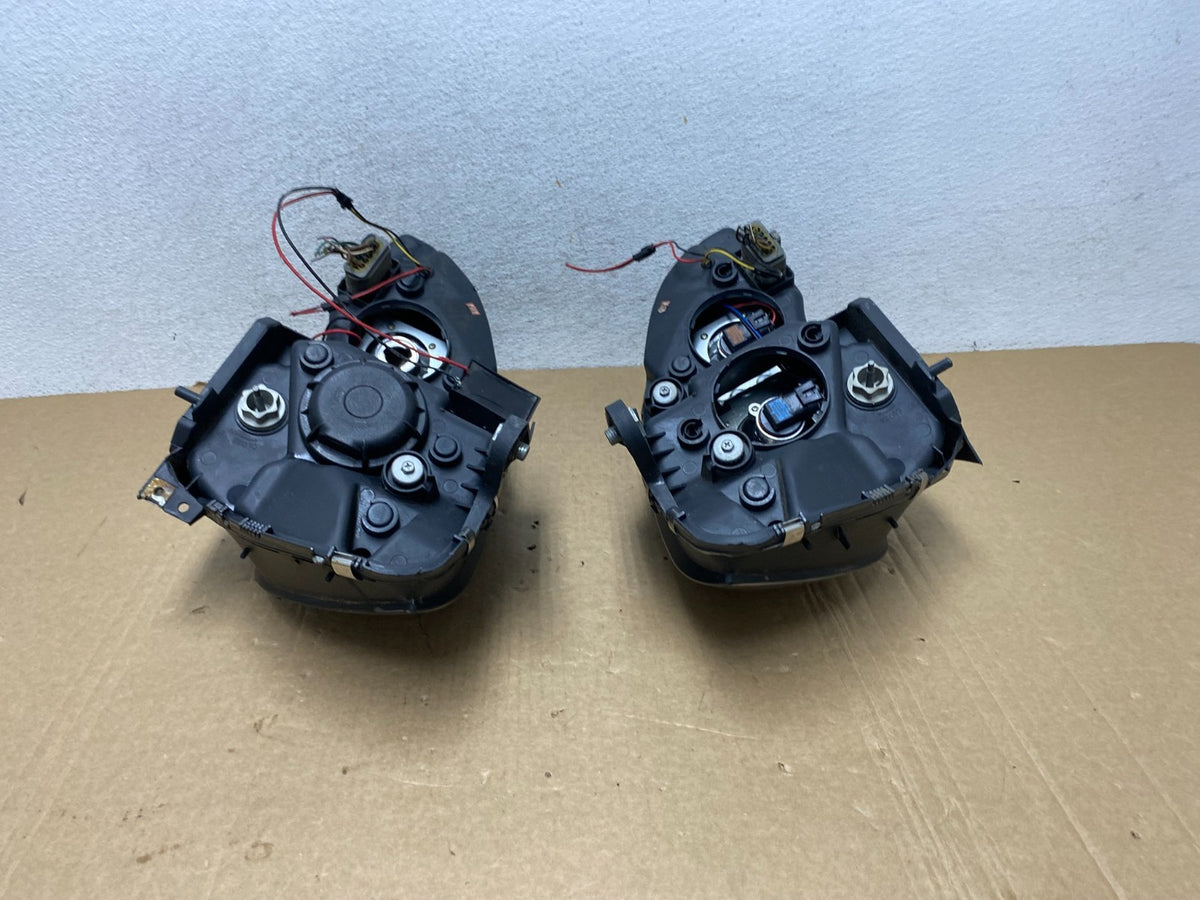 2008-2011 Benz W204 C300 C350 Left+Right Set Headlights LED Signal AF99589