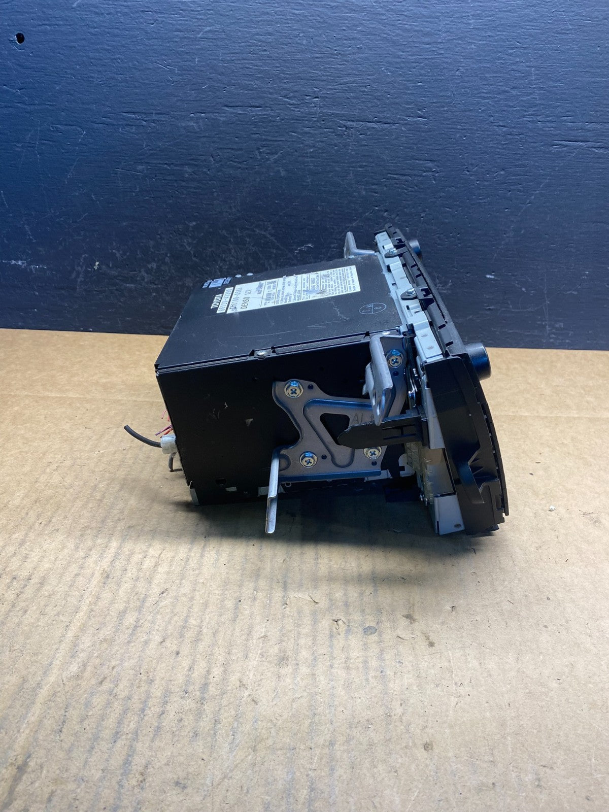 2010 to 2011 Toyota Prius Navigation Touch Screen Radio Display OEM  AC2800 DG3