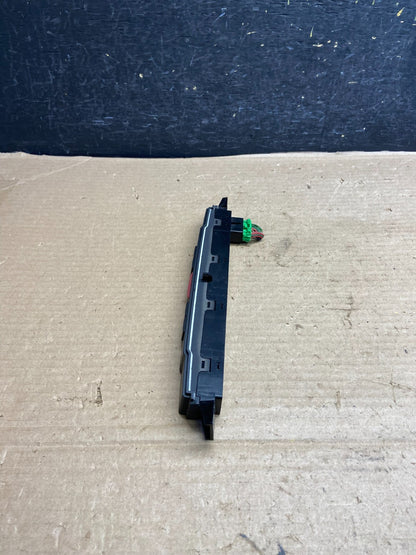 2006-2009 Land Range Rover Sport Center Console Hazard Door Lock Switch AH36602