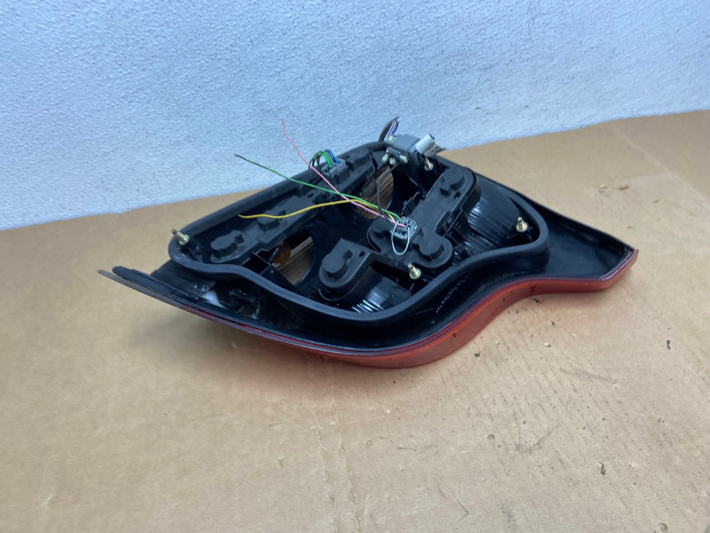 2001 to 2004 Volvo S60 Left Driver LH Side Tail Light AC8444 LK4