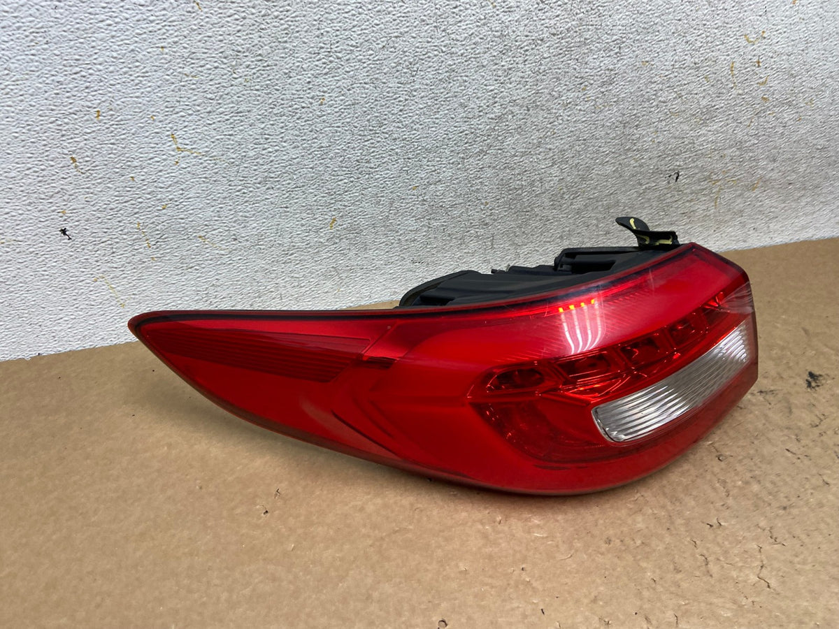 2015 2016 2017 Hyundai Sonata Left Driver LH LED Tail Light AI3575 LK2