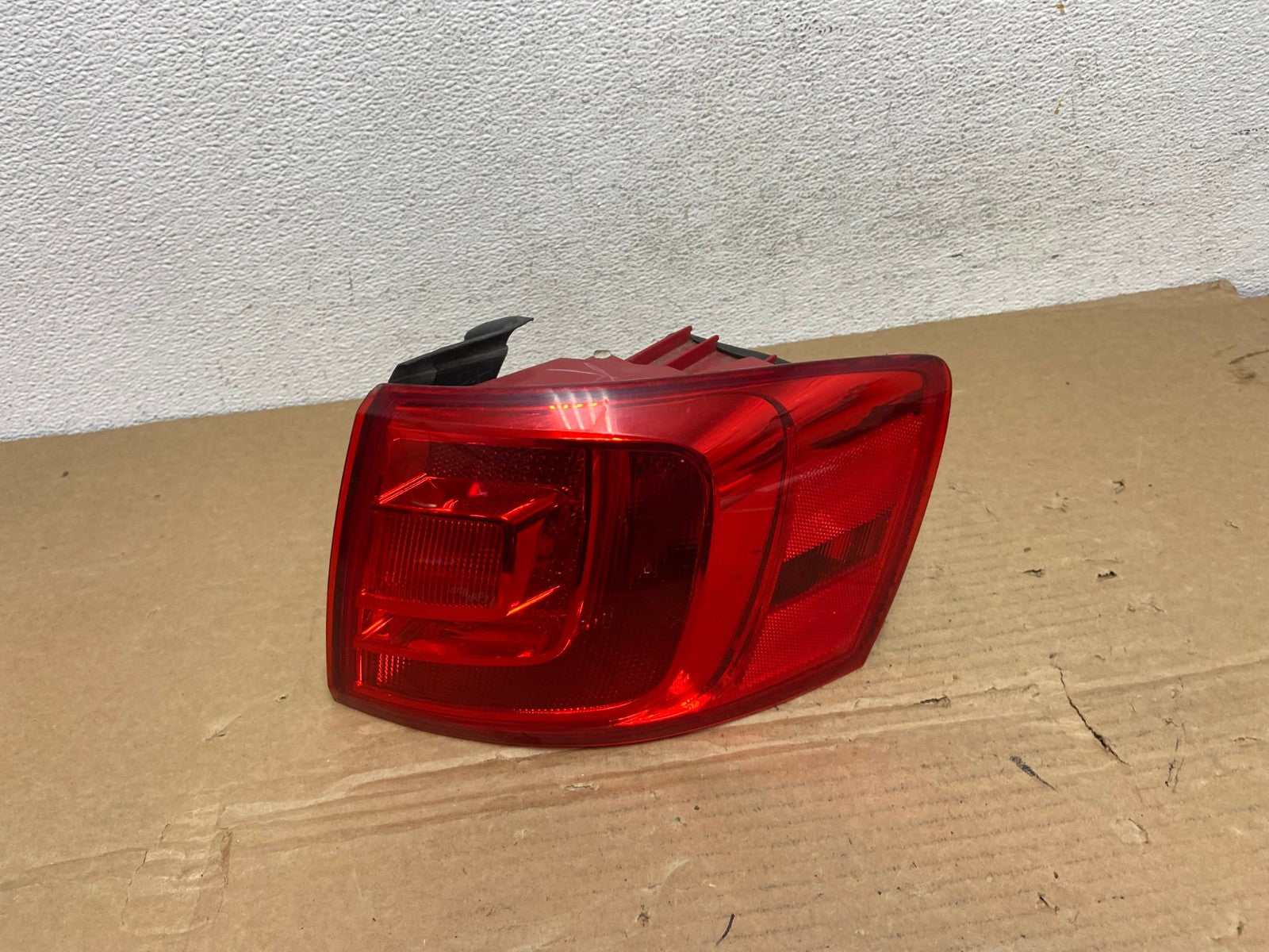 2011 to 2014 Volkswagen Jetta Right Passenger Rh Side Tail Light AD3901 LK0