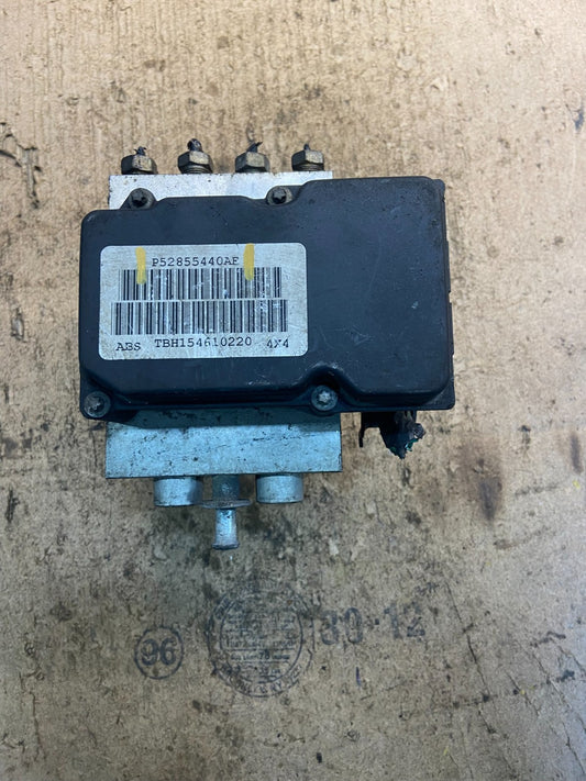 2006 Dodge Durango ABS Anti Lock Brake Pump z8941 DG0