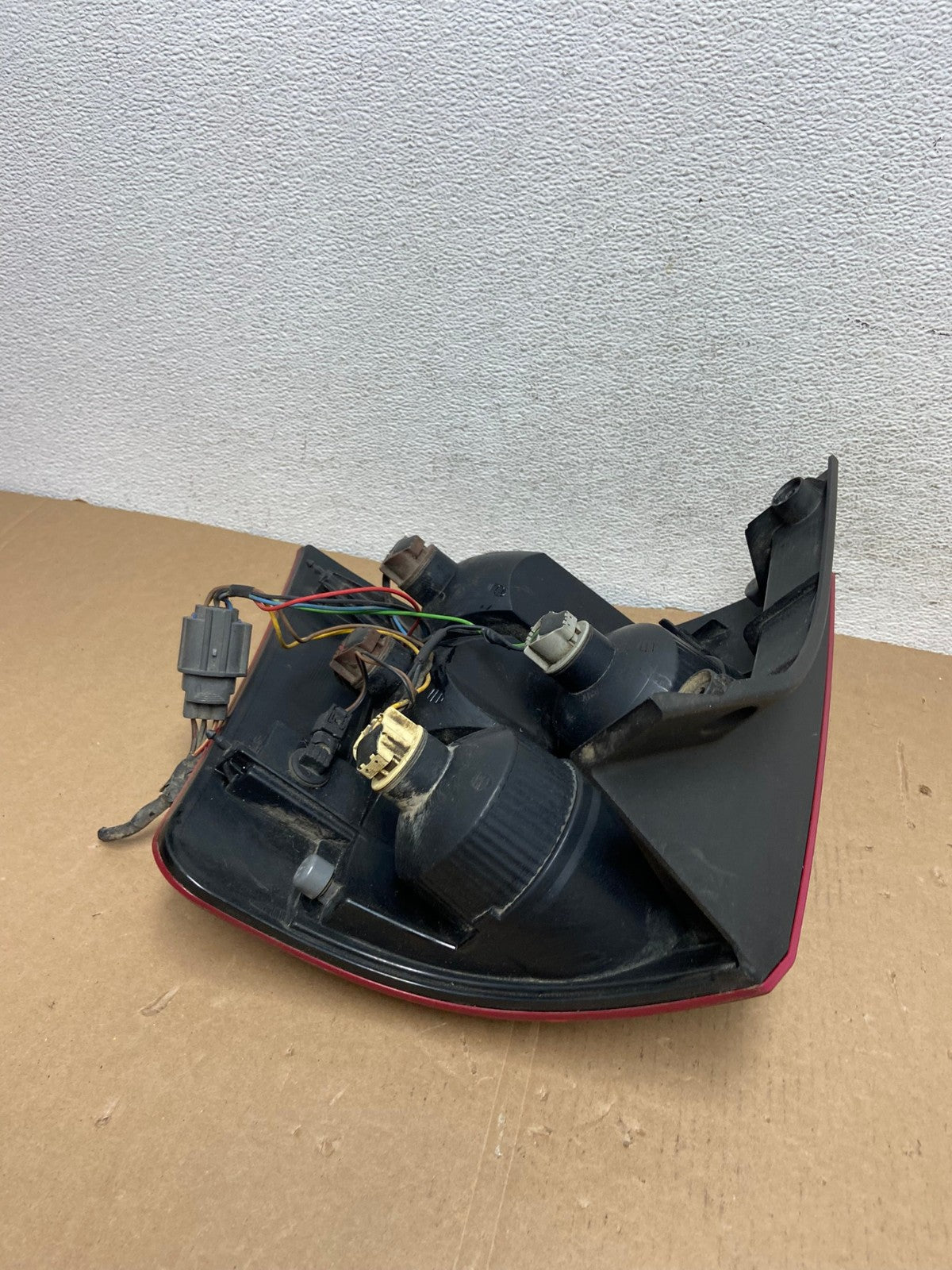 2006 - 2009 Land Rover Range Rover Sport Left Driver LH Tail Light AD7913 LK6