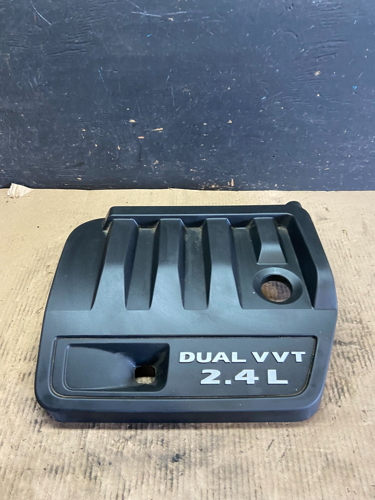 2012 to 2014 Chrysler 200 Engine Cover Top Lid Cover O0891 DG0