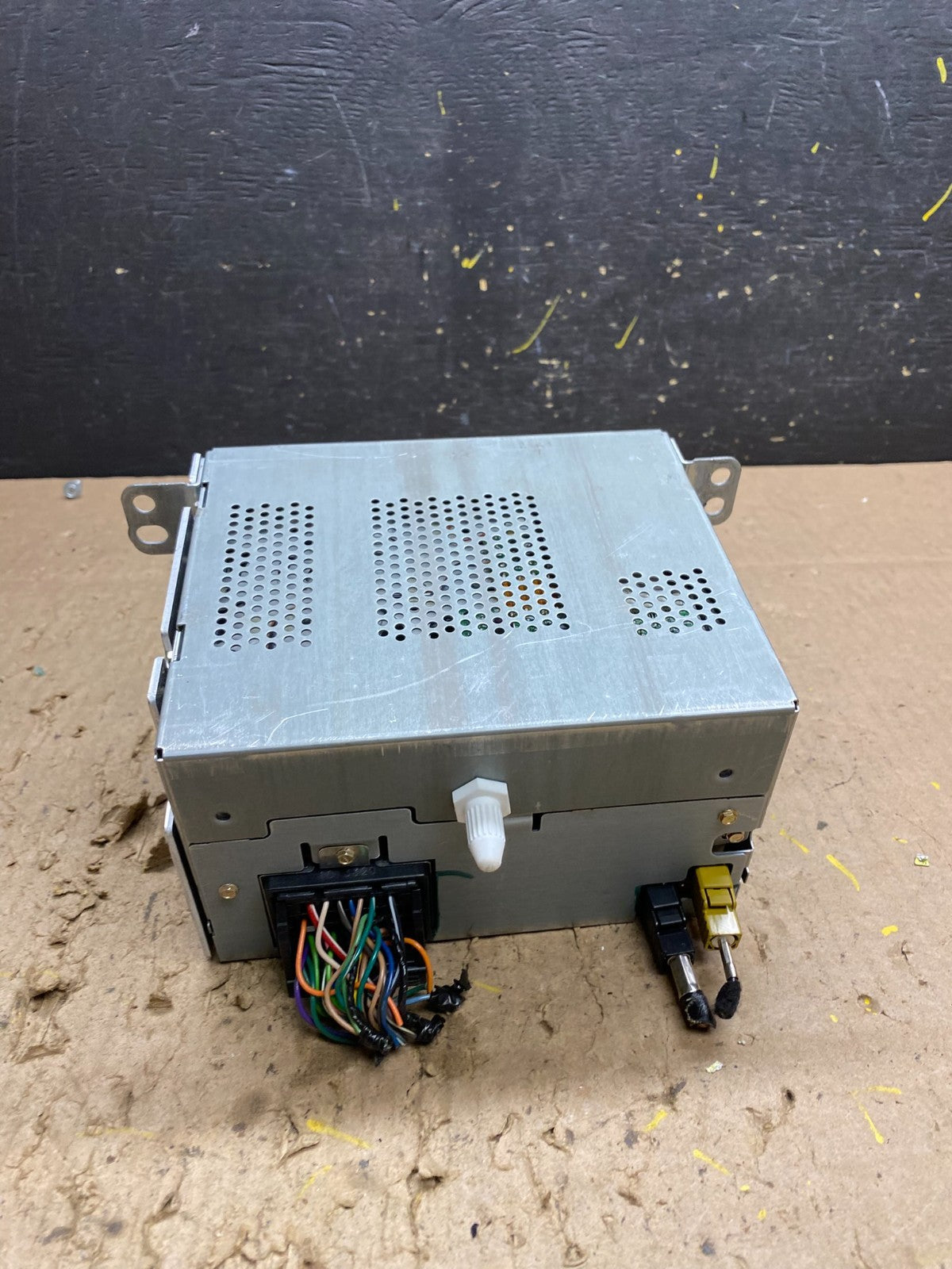 2008-2014 Cadillac CTS Am Fm Cd Player Radio Receiver OEM t8619 DG3