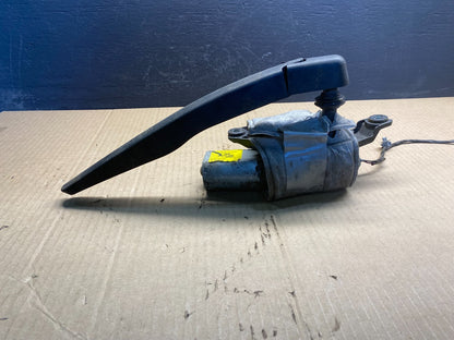 2011 to 2019 Ford Explorer Rear Windshield Wiper Motor AC0876 DG3
