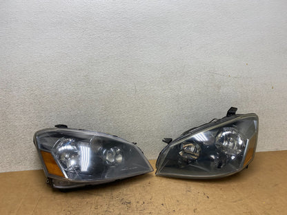 2005 to 2006 Nissan Altima Left+Right Set Halogen Headlights Oem T3720 DW0