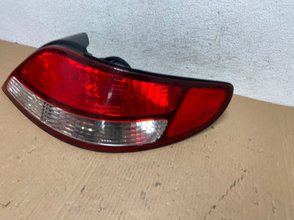 1999 2000 2001 Toyota Solara Right Passenger Rh Tail Light AD7996 LK1