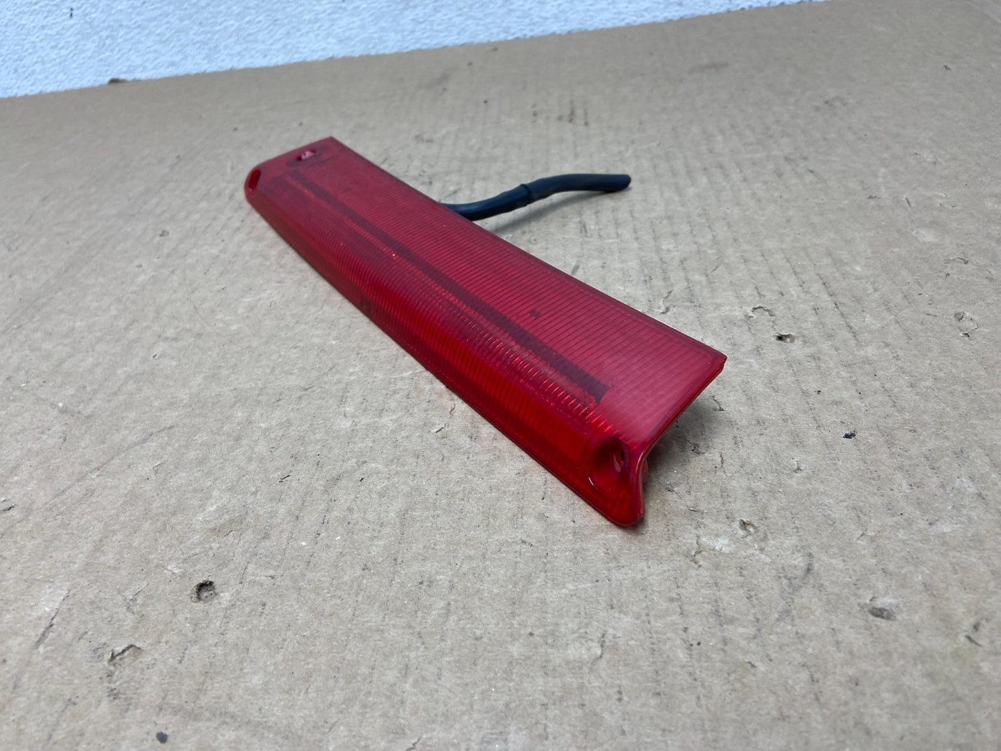 2012 to 2017 Ford Focus SE Trunk Lid Hatch 3rd Brake Light AF9595 DG1