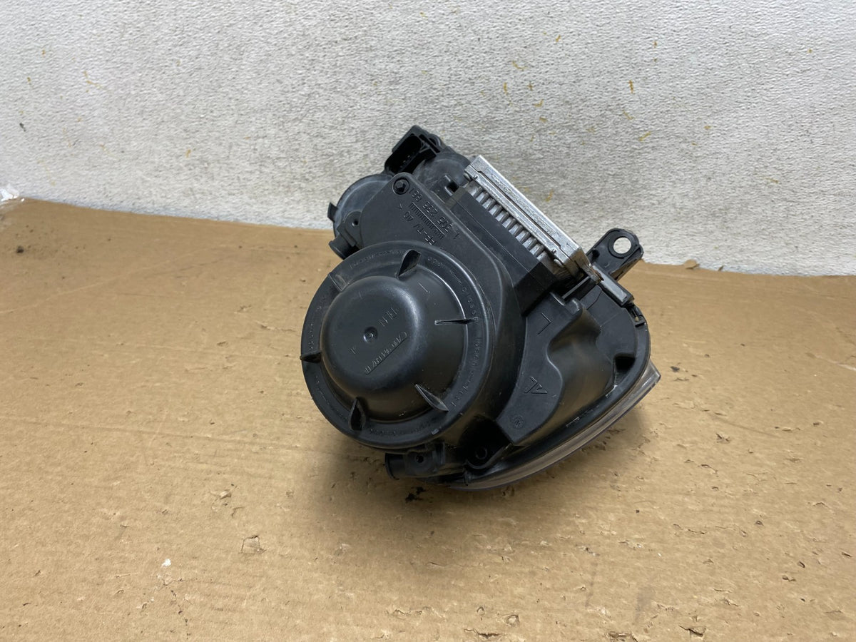 2006 to 2009 Volkswagen Jetta Golf Left Driver HID Xenon Headlight AH9006 DW9