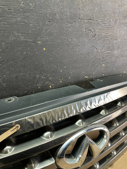 2006 2007 2008 Infiniti Fx35 Front Upper Grill Grille W/ Emblem OEM Z5635 DG3
