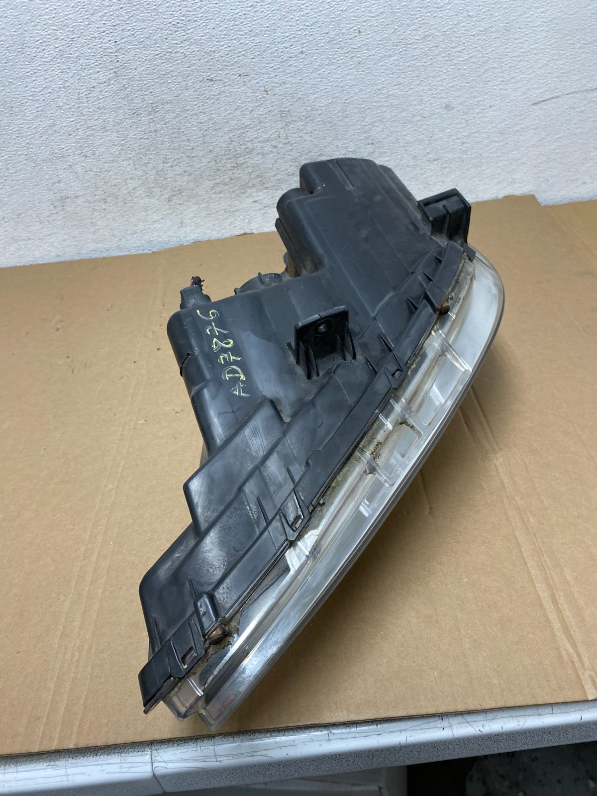 2011 - 2014 Hyundai Sonata Right Passenger Rh Side Headlight Halogen AD7876 DW8