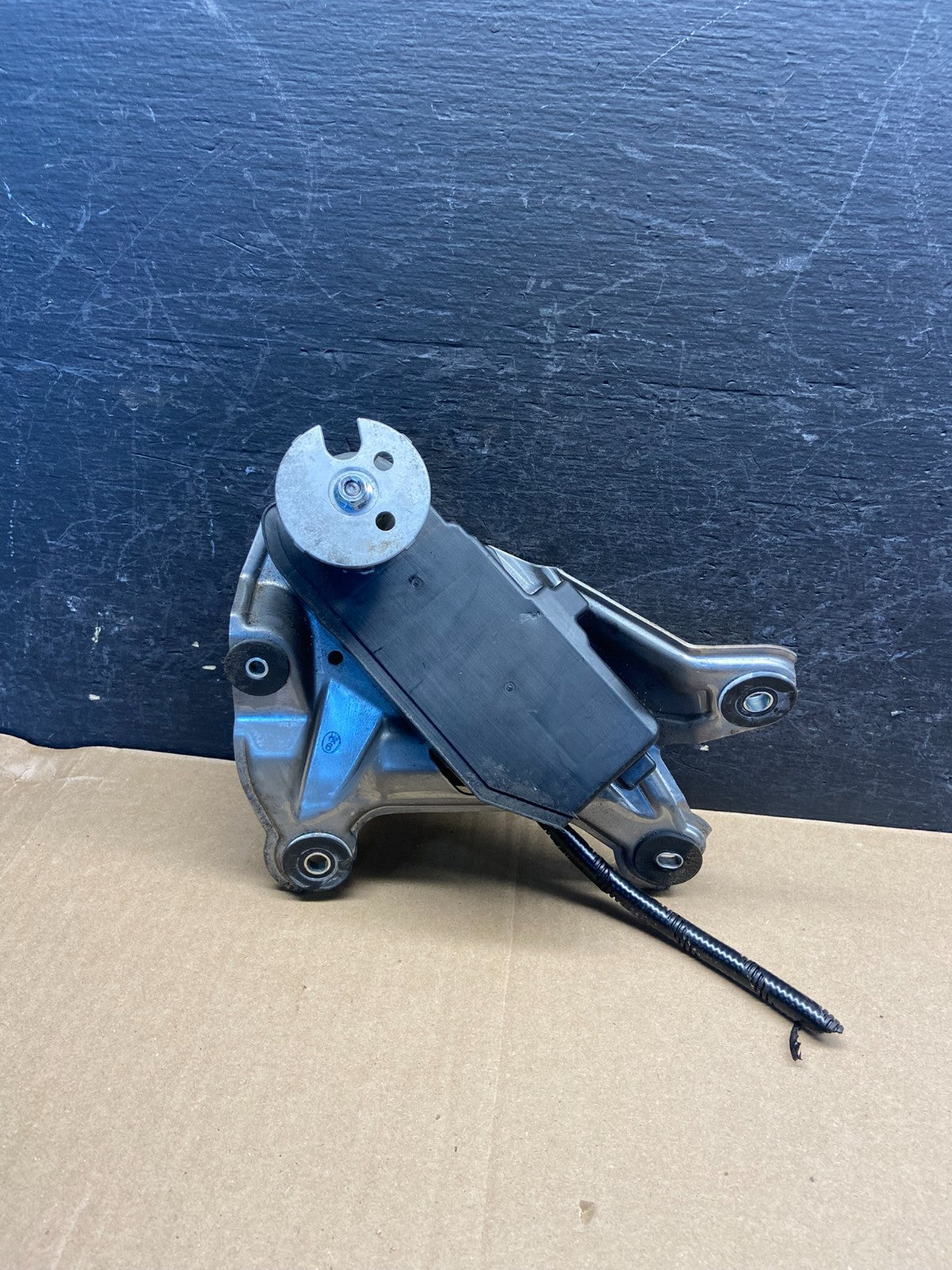 2008 to 2013 Toyota Highlander Rear Wiper Motor af9361 DG0