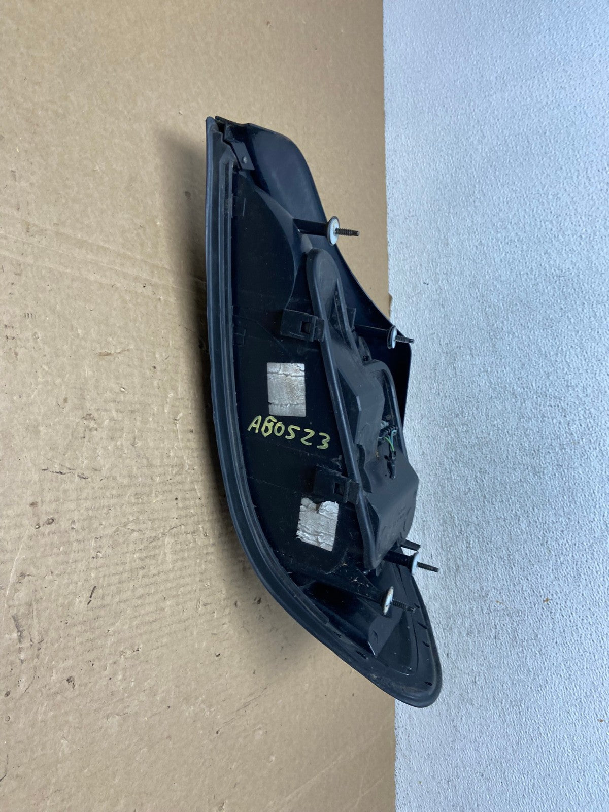 1999-2005 Pontiac Grand AM Left Driver LH Side Tail Light AG0523 LK4