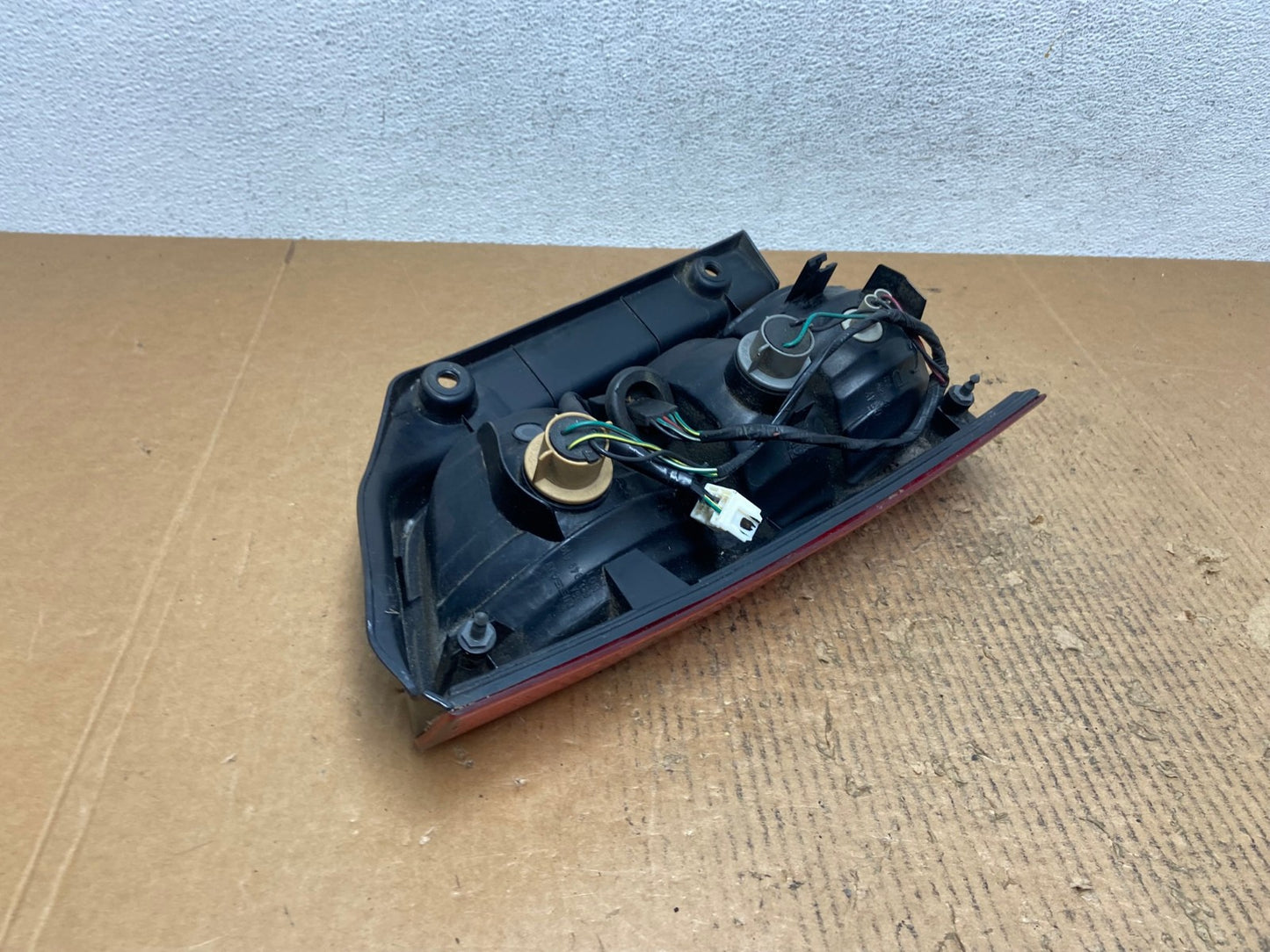 2005 to 2012 Nissan Pathfinder Right Passenger RH Side Tail Light AE2612 LK4
