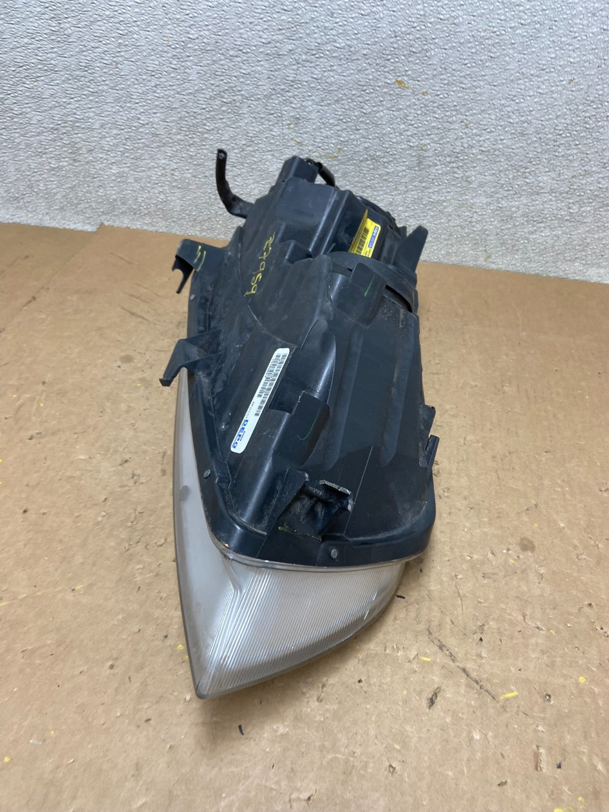 2006 to 2009 Mercury Milan Headlight Left Driver LH Halogen DEPO Z7959 DW11
