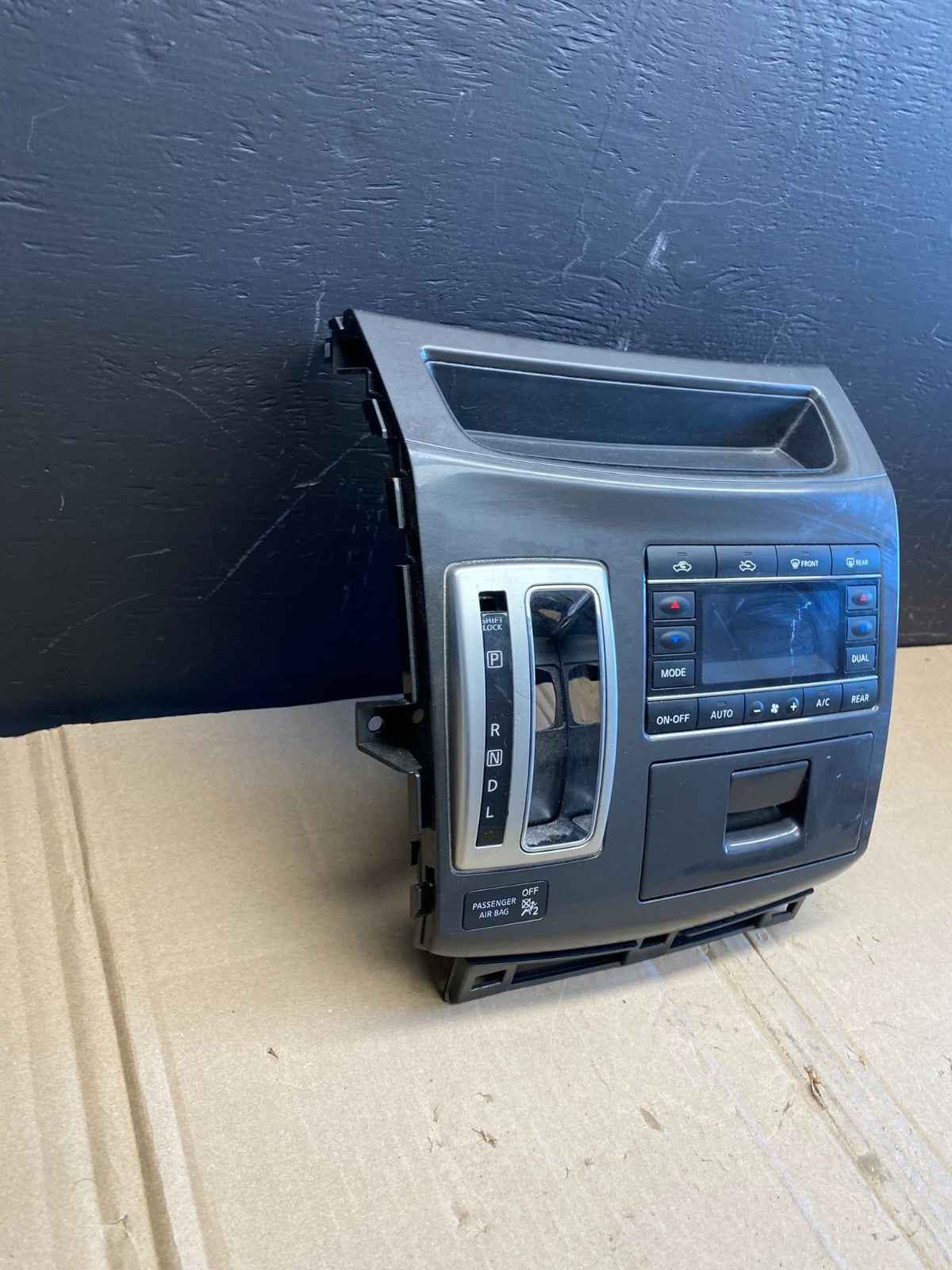 2011 to 2017 Nissan Quest Shifter Climate Control Panel Bezel Oem AB8773 DG3