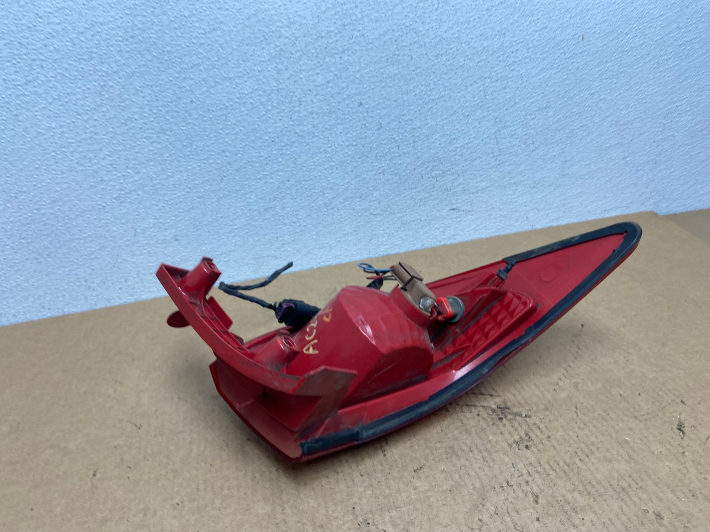 2009 2010 2011 2012 Chevrolet Traverse Right Passenger Tail Light AC2953 LK4