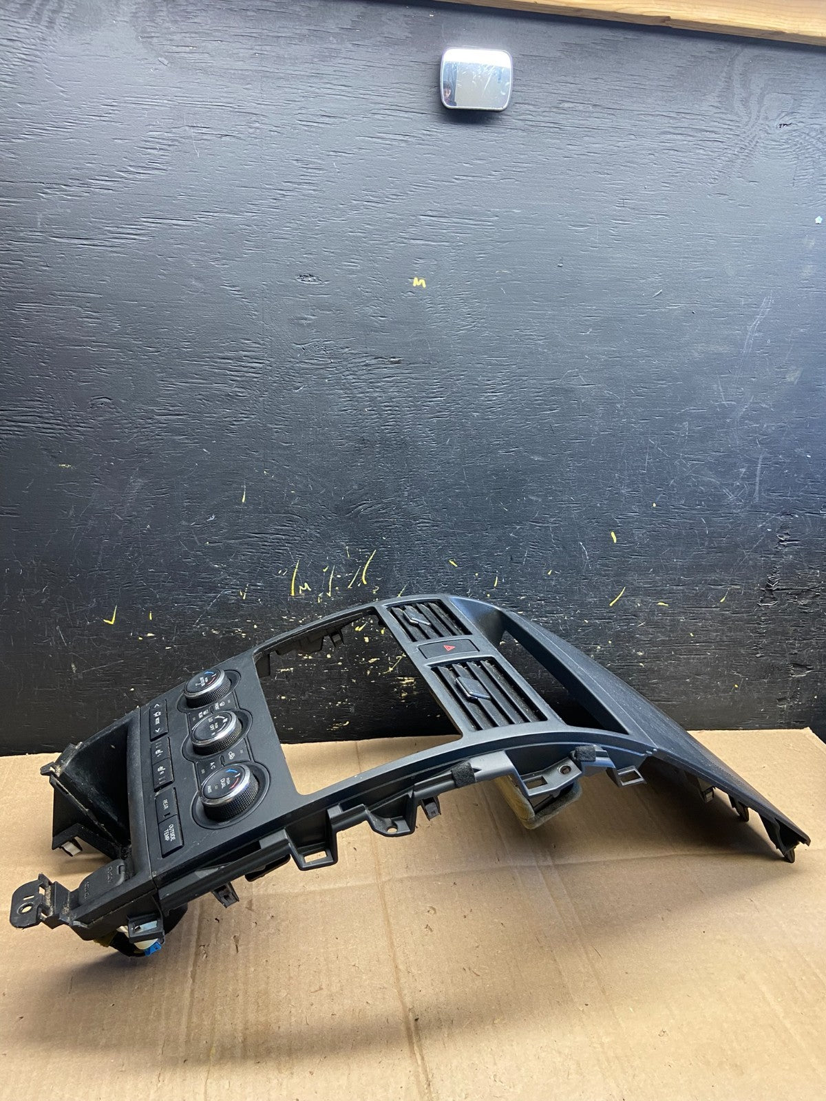 2010 - 2015 Mazda CX-9 Radio Dash Trim Bezel W/Vent AC Climate Control aa4914 DG2