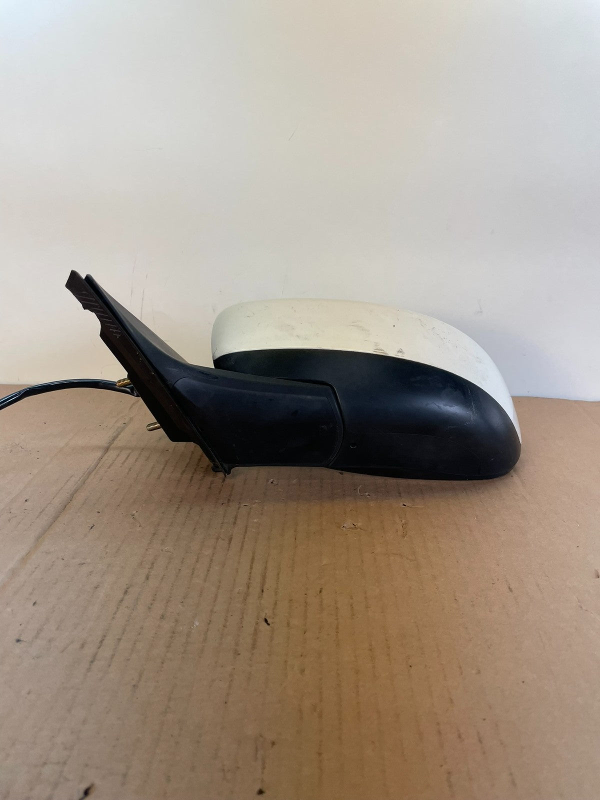 2008 to 2013 Infiniti G37 Sedan Left Driver LH View Door Mirror AG7772 DW3