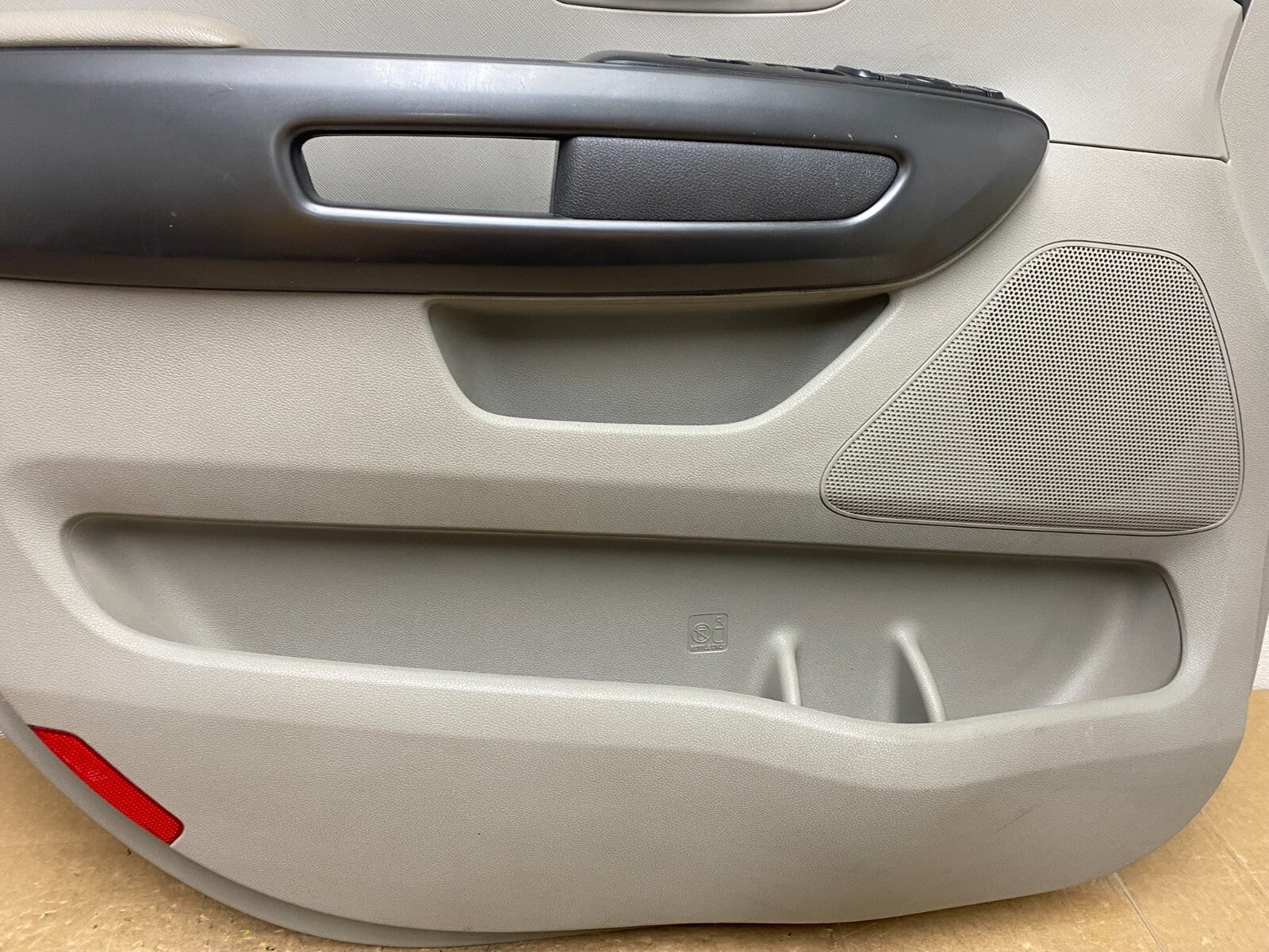 2015 to 2018 Kia Sedona Front Left Driver LH Side Door Panel Trim O6004 R DG5