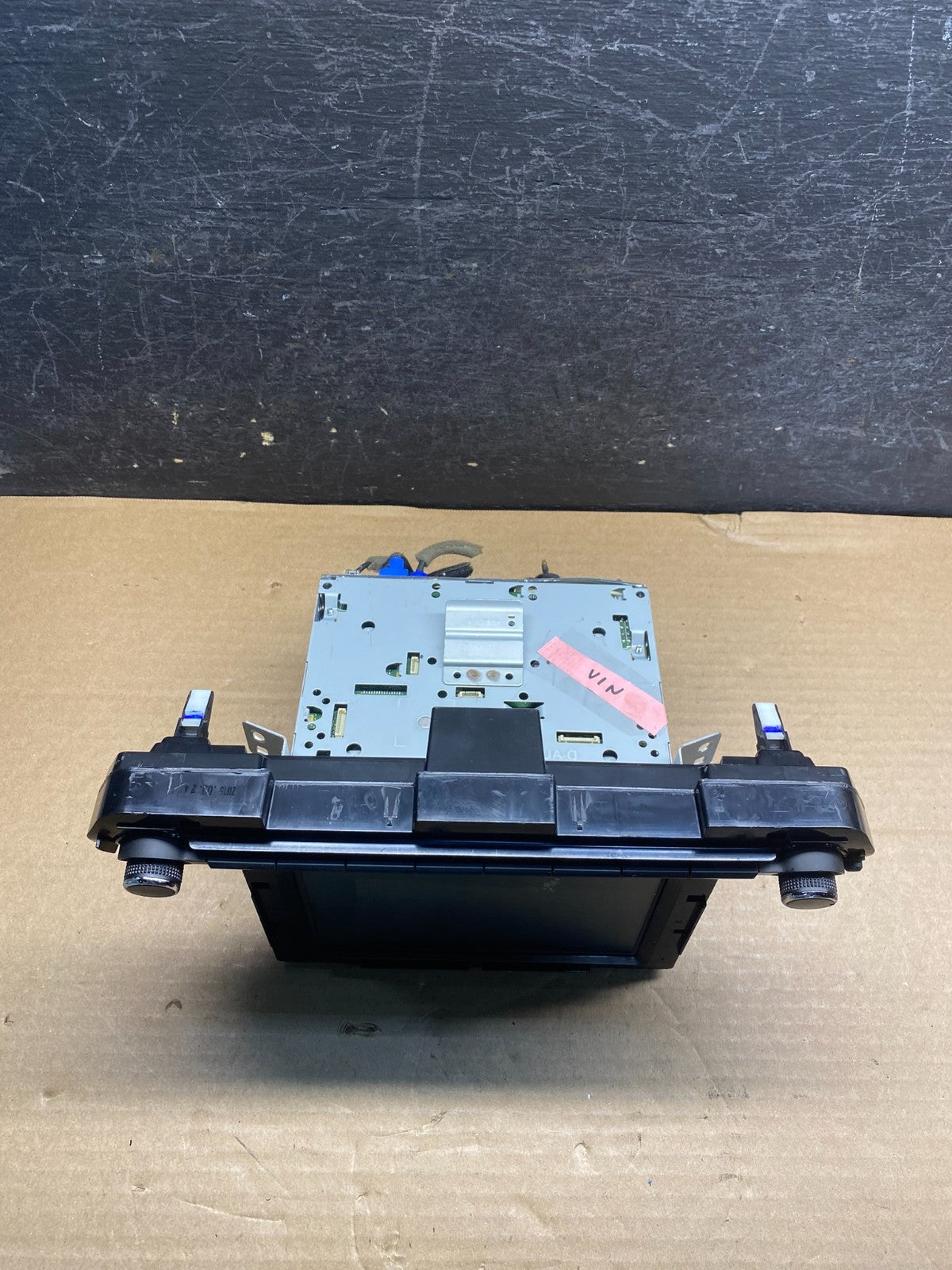 2017 to 2018 Hyundai Elantra Radio Clock Digital Player FM/AM AI0049 DW5