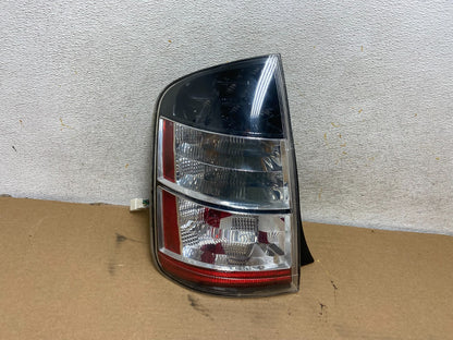 2004 2005 Toyota Prius Tail Light Left Driver Lh Side AH4456 DW0
