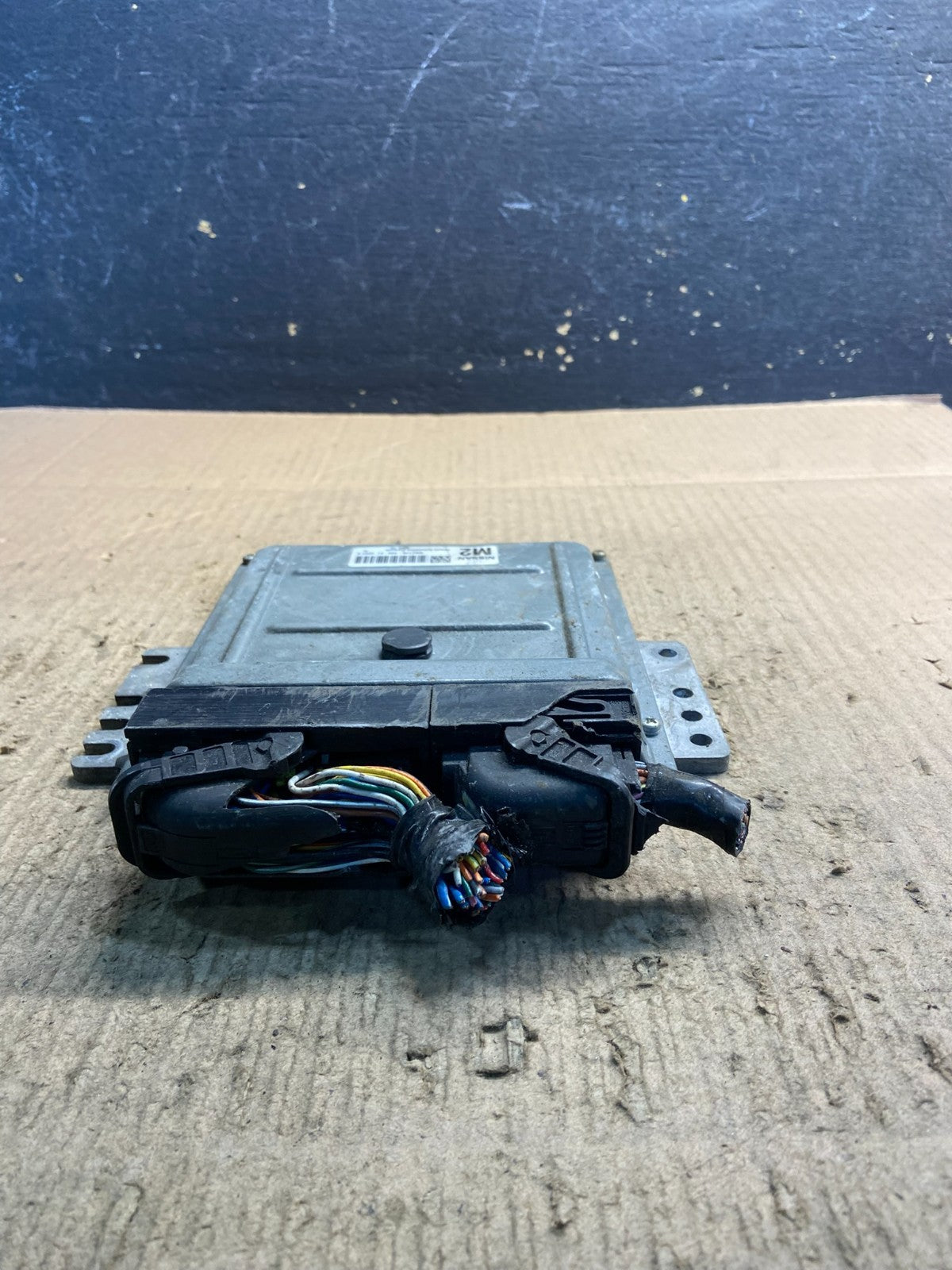 2010 2011 Nissan Armada QX56 5.6L Engine Control Unit ECU ECM Module  Z2221 DG2