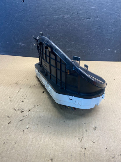2016 2017 2018 Kia Sorento Speedometer Cluster Gauge Bezel Trim AC8917 DG4