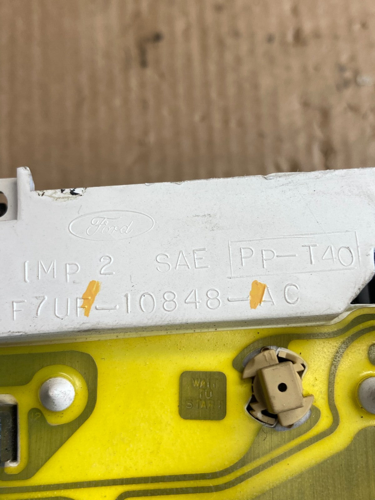 1997 to 2003 Ford E350 VAN Gauge Speedometer Cluster af1592 DG6