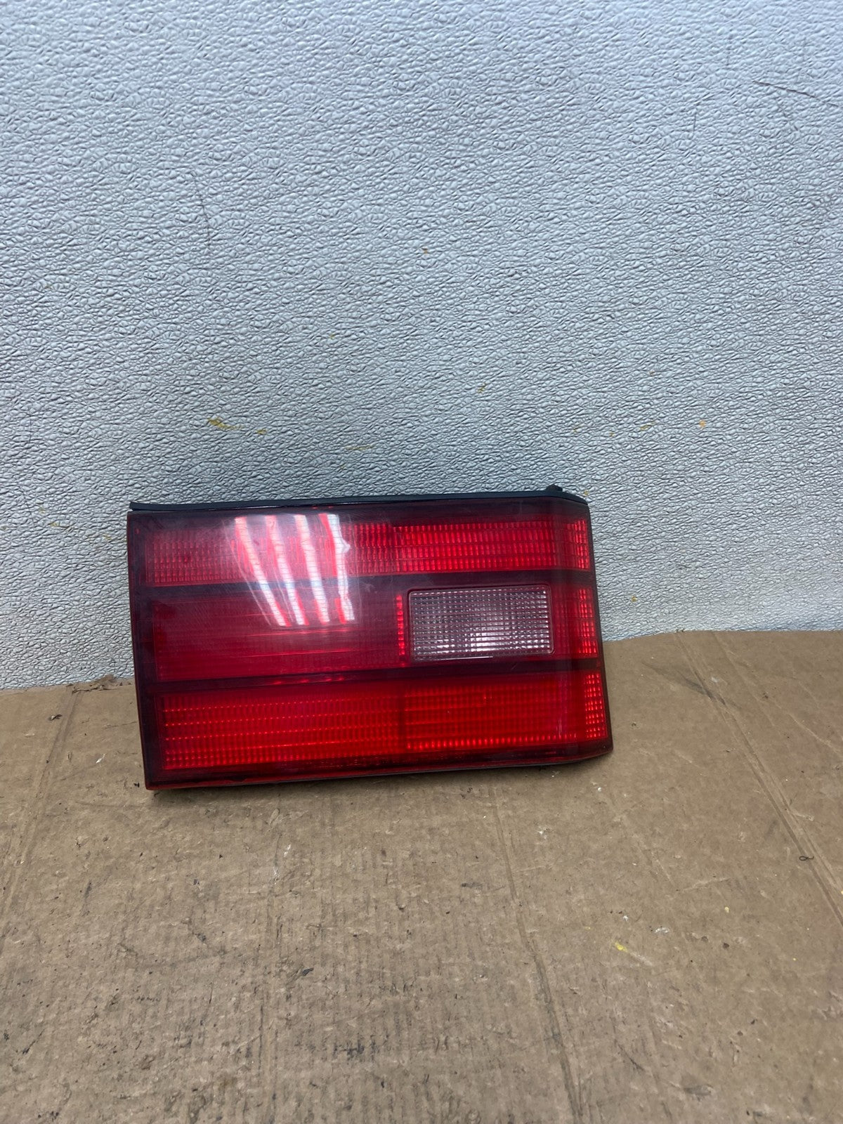 1990 - 1994 Lexus LS400 Left Driver Side Lh Tail Light OEM 81590-50010 AA36720