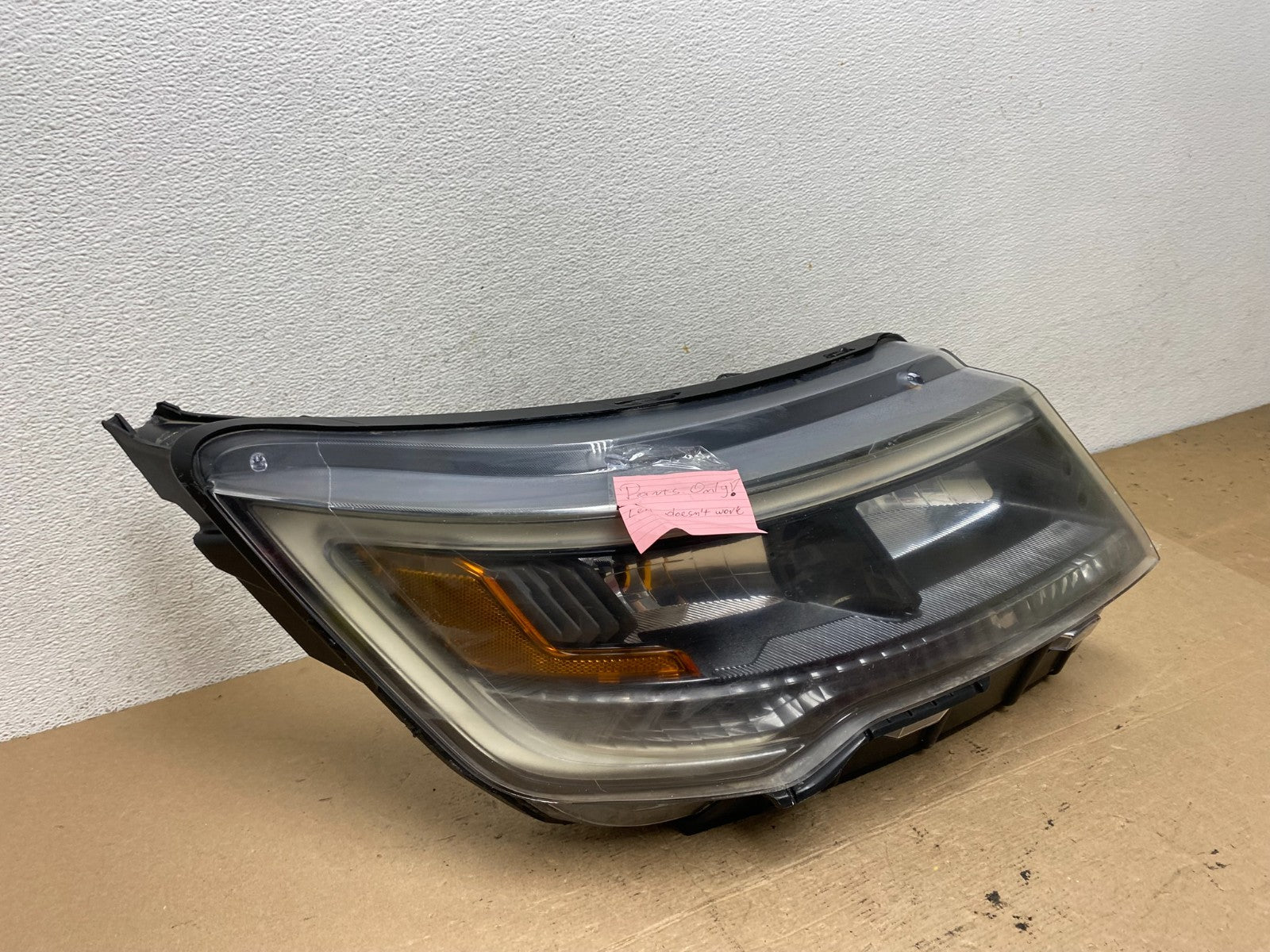 2016-2019 Ford Explorer Right Passenger Led Black Headlight W/Module AF4718 DW2