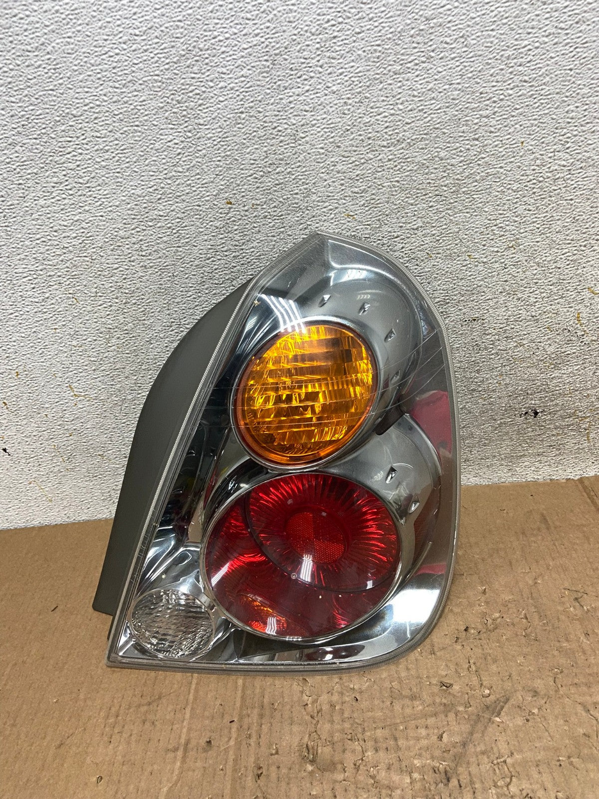 2002 2003 2004 Nissan Altima Right Passenger Rh Tail Light Side AI5424 LK0