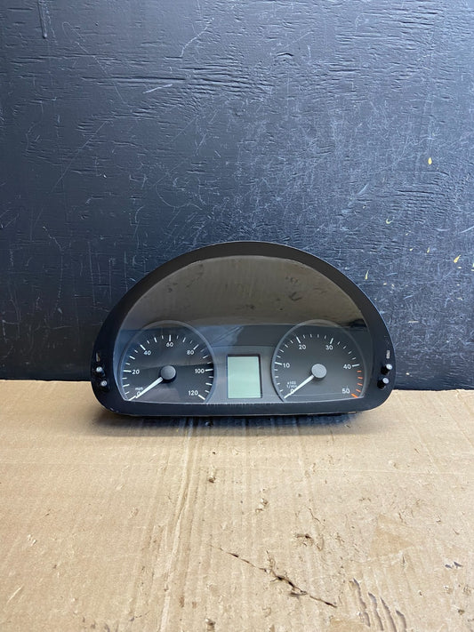 2003 to 2006 Sprinter 2500 3500 Instrument Speedometer Gauge Cluster ae1884 DG0