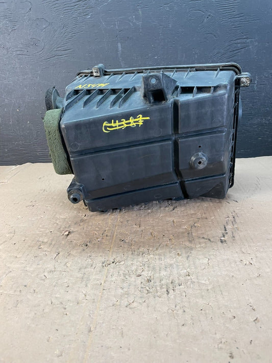 GM Air Cleaner Box Assembly 6061GXBG ad8275 DG0